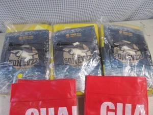 lot 155 image: (EW6) 3 Pool Air Pillows and 3 Guard Floats
