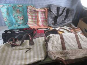 lot 190 image: (A-2) Assortment of Bags...