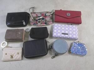 lot 194 image: (CS) Assorted Ladies Wallets Etc...