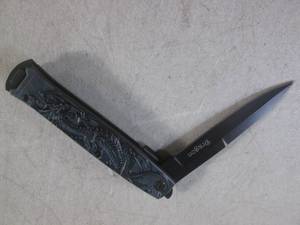 lot 202 image: (CNTR) Dragon Design Spring Assist Folding Knife with Belt Clip - 4 34 Closed  8 34 Open - New In Box