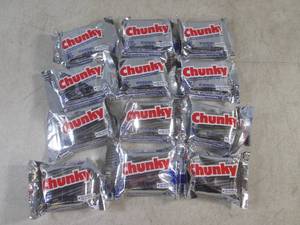 lot 207 image: (B-1) 12 Chunky Candy Bars Past Date