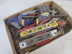 lot 216 image: (D-3) Assorted Hand Tools...