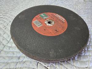 lot 404 image: Lot of 12 - 14 x 18 Concrete Cutting Blades