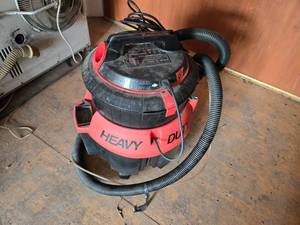 lot 406 image: Heavy Duty Kenmore Home Cleaning System