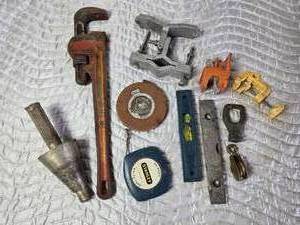 lot 431 image: Misc. Tools Pipe Wrench, Tape Measures, levels, Clamps