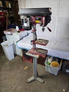lot 398 image: 5 Speed Bench Drill Press