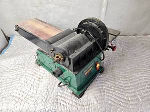 lot 388 image: Masterforce 6x9 Belt and Disc Sander
