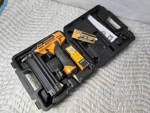 lot 385 image: Bostitch 18GA Brad Nailer