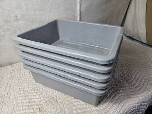 lot 350 image: Lot of 5 Heavy Duty Plastic Bus Bins for Storage and Organizing