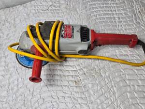 lot 347 image: Milwaukee Heavy Duty Grinder