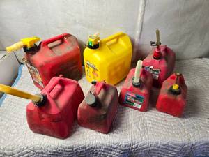 lot 328 image: Large Lot of Various Sized Gas Cans