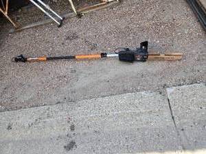 lot 283 image: Remington Ranger Extended Electric Chainsaw