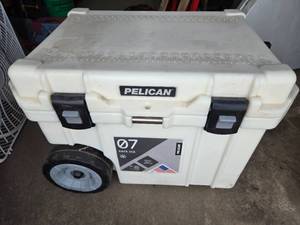 lot 268 image: Pelican Industrial 7 Day Ice Cooler - Appears New and Unused