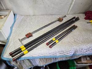 lot 246 image: 33 Bar Clamp and Bar Clamp Pipes