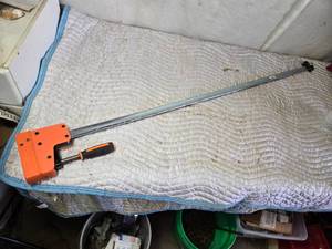 lot 245 image: Jorgenson Cabinet Master 48 Parrallel Jaw Bar Clamp