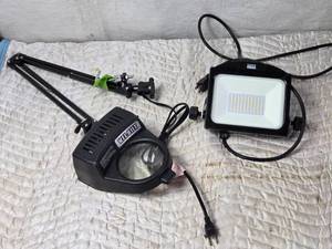 lot 156 image: Work Light & Work Light with Magnifying Glass