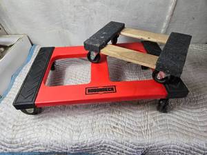 lot 131 image: Lot of 2 Rolling Dollies
