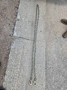 lot 124 image: 11 of 516 Chain with Hooks G-70