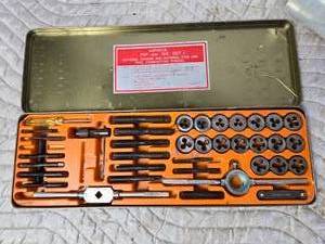 lot 87 image: Tap and Die Set