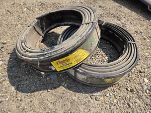 lot 493 image: 2 - 20 Lengths of Yard and Garden Edging