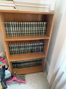 Bookshelf, Funk & Wagnalls Encyclopedia Books
