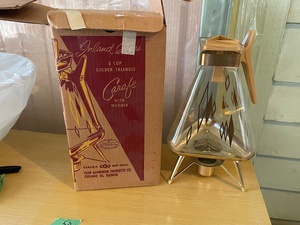Inland Glass Golden Triangle Carafe with Warmer