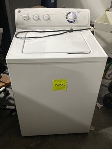 lot 23 image: GE Washing Machine