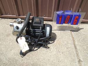 Sprinkler pump. Lightly used. Tested & works. As shown.