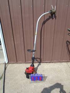 Homelite gas weed trimmer. Lightly used. Tested & works. As shown.