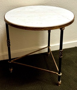lot 68 image: Vintage Marble Top Circular Accent Table