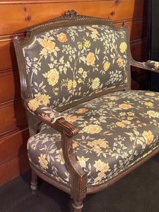 lot 24 image: Vintage Petite Wood Frame Upholstered Sofa