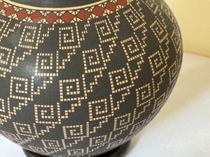 lot 12 image: Enrique Pedregon Ortiz Vase  Vase
