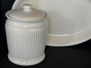 lot 156 image: Large White Italian Platter and White Canister Jar