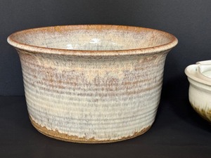 lot 147 image: Two Hand Crafted Artisan Pottery Pieces including Pottery by Ken Olson