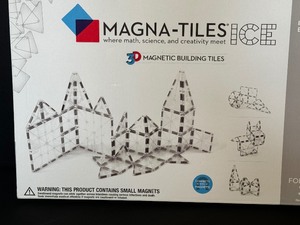 lot 148 image: Magna Tiles Ice