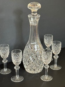 lot 6 image: Waterford Crystal Lismore Ships Pattern Decanter and Cordial Set