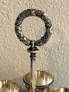lot 91 image: Antique Rare Elkington Silver Plated Egg Cup Set  Antique Elkington Egg Cruet