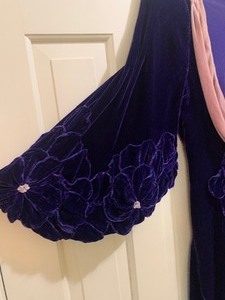lot 197 image: Outstanding Vintage Purple Velvet Dress with Flare Sleeves