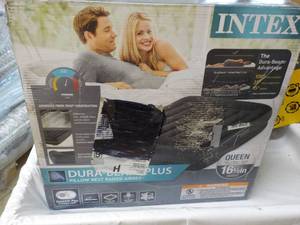 Intex Queen Dura Beam Plus...