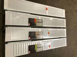 lot 28 image: Lot of Veranda 24 in. x 80 in. Solid Core White Wood Interior Closet Bi-fold Door  Customer Returns See Pictures