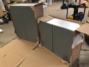 lot 10 image: Lot of Assorted Cabinets Various Models Sizes and Conditions Customer Returns See Pictures