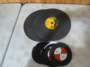 lot 77 image: 10 Cutting Wheels
