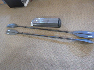 lot 115 image: Kayak Paddles and Board Car Carrier
