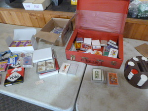 lot 138 image: Playing and Trivia Cards