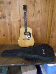 lot 148 image: Vintage Kingston Acoustic Guitar