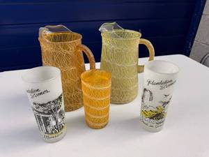 Two Spaghetti String Pitchers plus Glasses