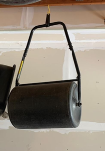 lot 4 image: Sod roller 26 inches wide