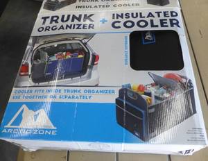 lot 41 image: New Insulated cooler, trunk organizer 16x31x18