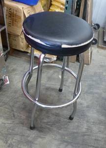 lot 57 image: shop stool