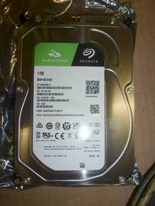 lot 131 image: One Seagate BarraCuda 1000GB Internal 3.5 in - New